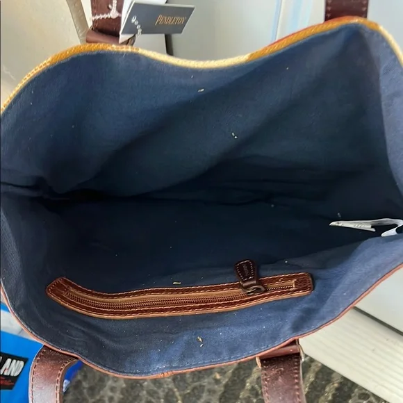 Pendleton Brown and Red Tote Bag with Wavy Stripes - Picture 2 of 3